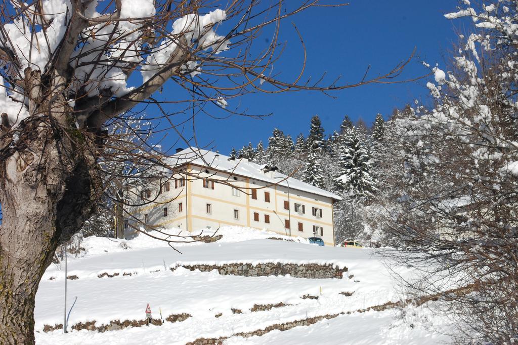 Ferienwohnung Rosa Dei Venti Lavarone Exterior foto