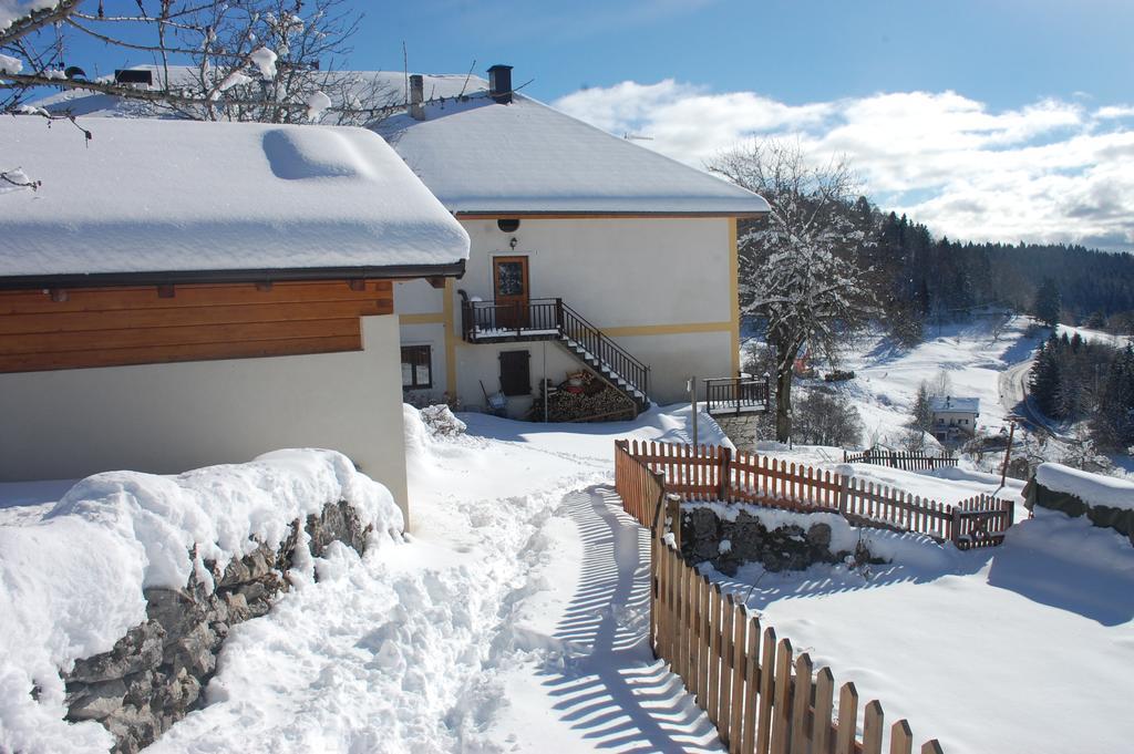 Ferienwohnung Rosa Dei Venti Lavarone Exterior foto